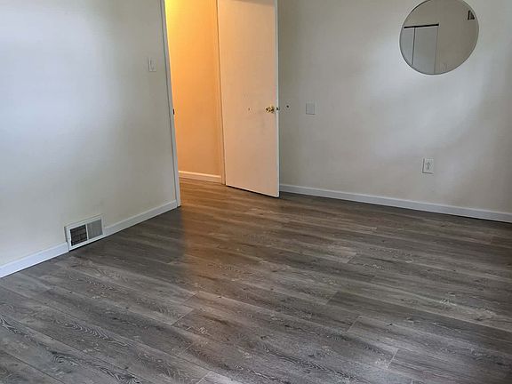 5th image of 1816 Berwyn St Floor 2