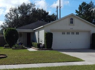 1039 Harvest Moon Dr, Seffner, FL 33584
