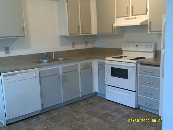 4th image of 3870 Partridge Ln NE #3963