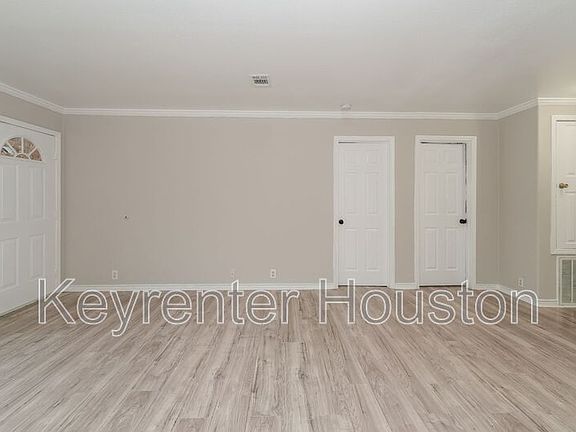 2nd image of 829 Marjorie St Trlr B