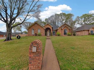 2108 Baylor Dr, Jacksonville, TX 75766