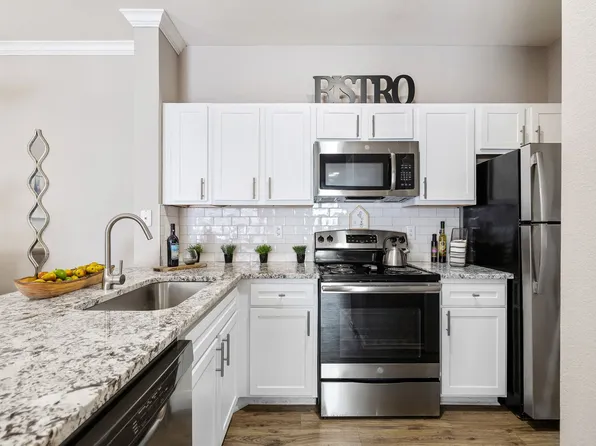 Sonterra Apartment Homes