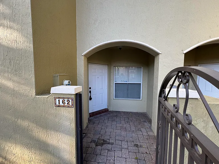 162 Lake Monterey Cir — Photo 5