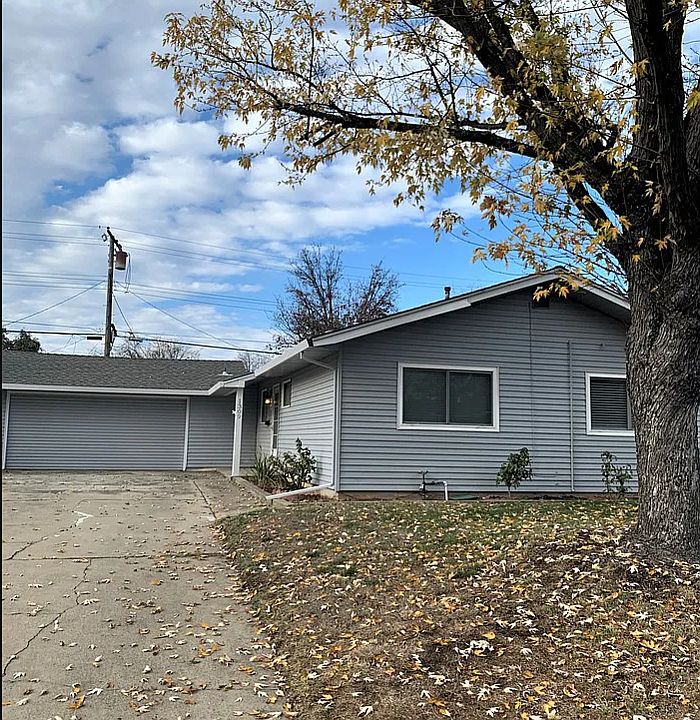 1st image of 1309 Gerry Way