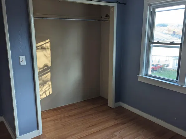 212 Hazzard St #2, Jamestown, NY 14701