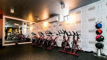 Rented by Steven C Bohbot, LREB