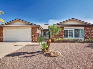 10855 S Shoshoni Dr, Phoenix, AZ 85044