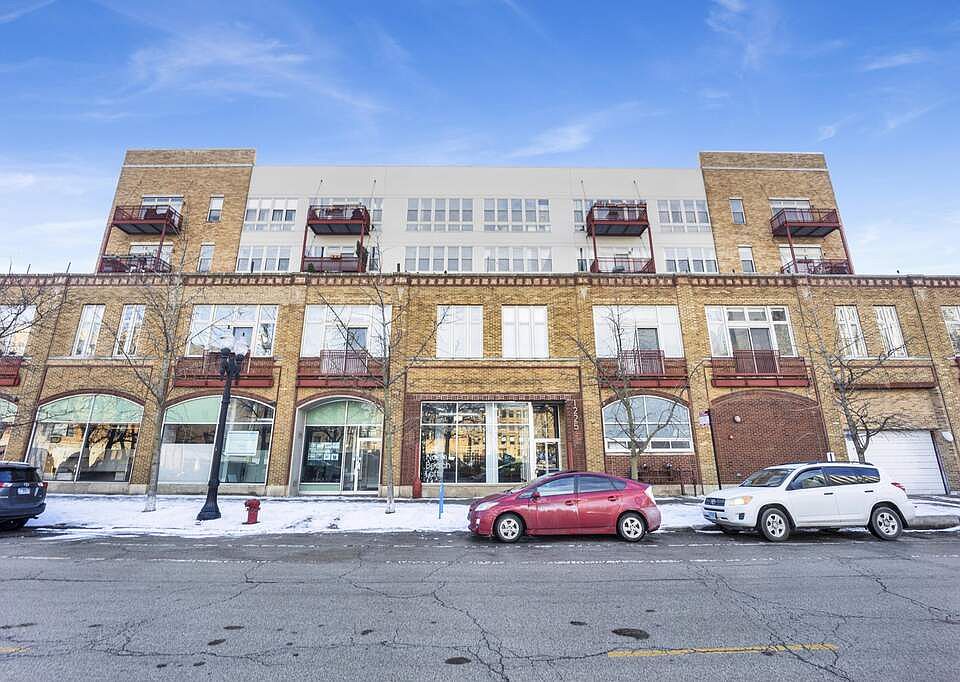 1st image of 1223 W Morse Ave #201