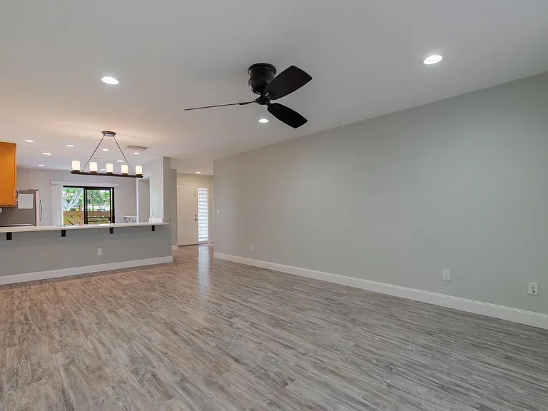 12989 Odessa Trl #6 — Photo 10