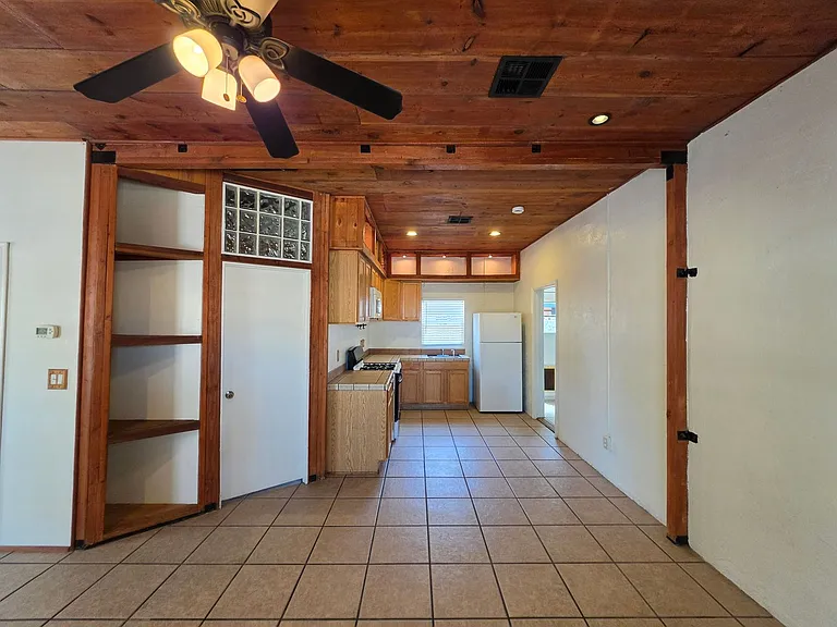 2145 W Wilshire Dr — Photo 18