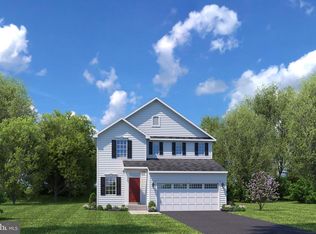 380 Spring Ln, York, PA 17406