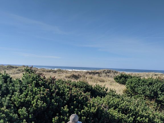2nd image of 1906 NW Oceania Dr