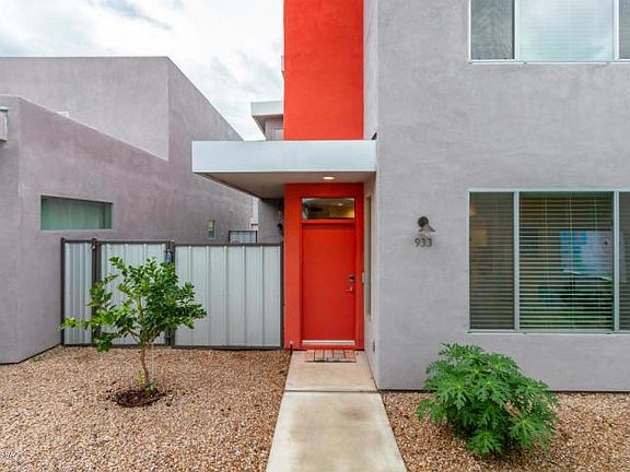 2nd image of 933 E Park Modern Dr