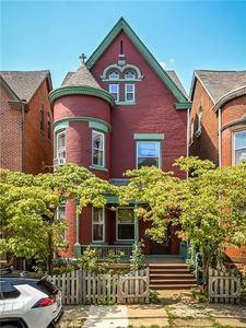835 N Saint Clair St, Pittsburgh, PA, 15206