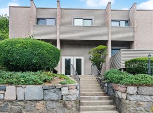 72 Centre St UNIT J, Quincy, MA 02169
