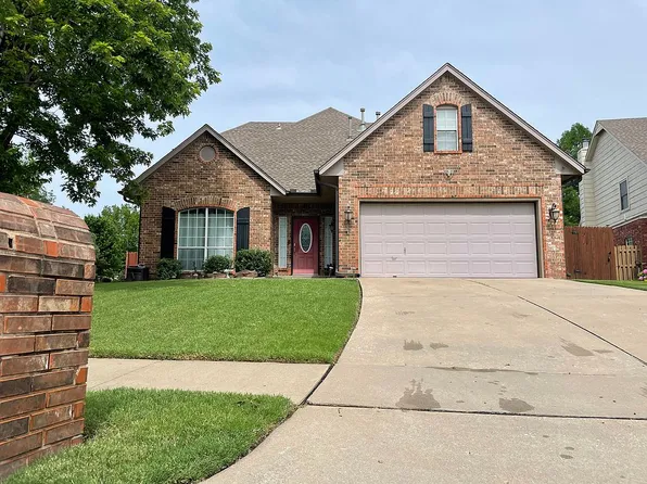 209 N Sweet Gum Ave, Broken Arrow, OK 74012