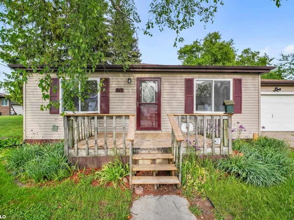 517 Rhodes St, Pinconning, MI 48650
