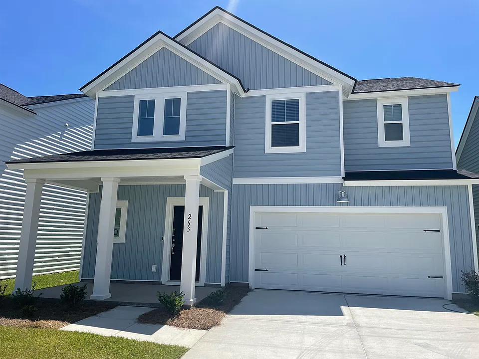 263 Woodland Oak Way