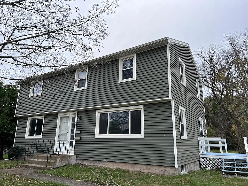 102 Park Dr #2