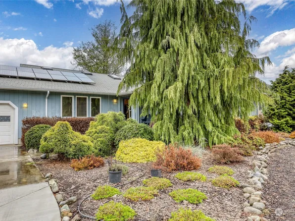 878 N Kendall Road, Sequim, WA 98382