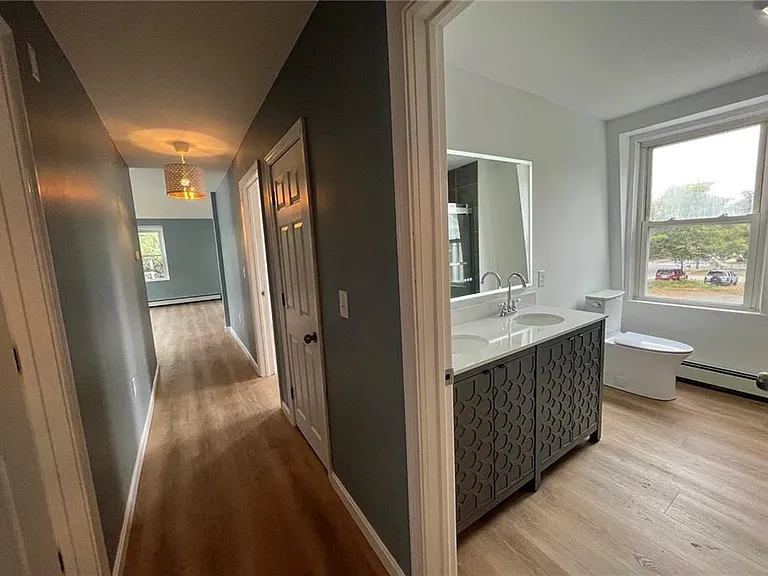 9 Turner Ave #2 — Photo 10