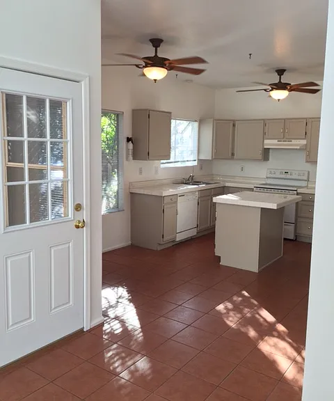 3711 W Redfield Ln — Photo 12