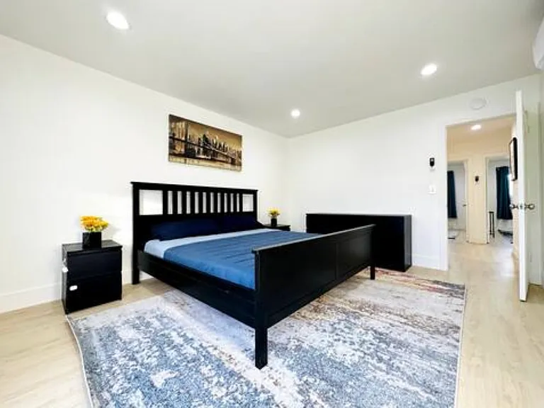 11472 Banner Ave — Photo 2