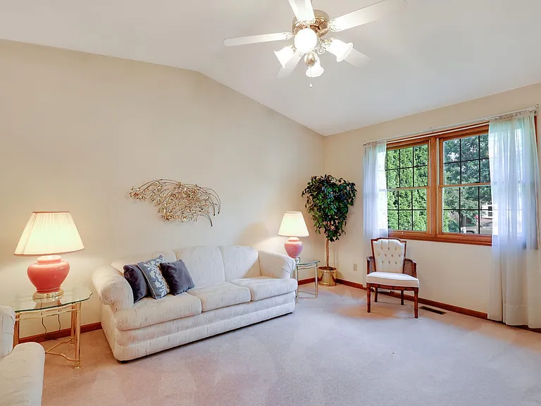 1809 Ridge Park Rd — Photo 8