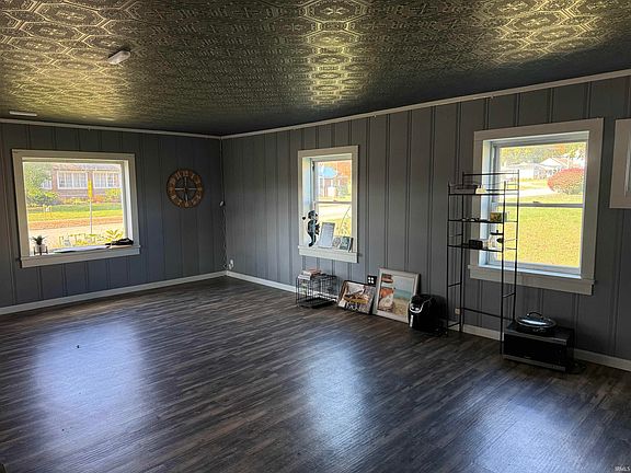 2nd image of 1235 Judy Ave