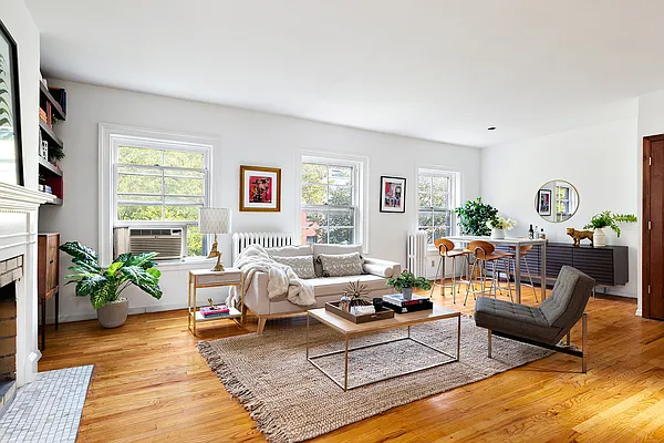 Sold by Compass | media 3