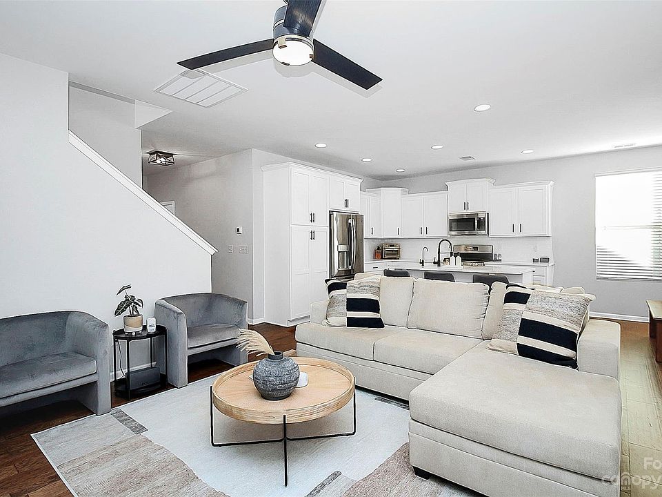 1st image of 13429 Copley Square Dr