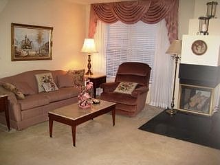 2nd image of 1400 Braken Ave