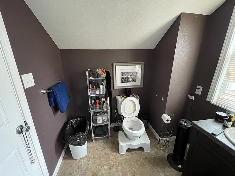 2034 Thilenius St — Photo 31