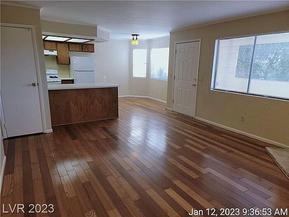 3rd image of 705 Rock Springs Dr APT 202