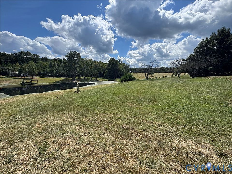 2nd image of 7695A Three Notch Rd