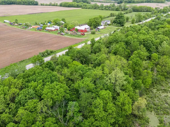 841 S State Road 5 Rd, Larwill, IN 46764