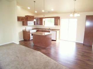 1080 Deodar Way, Redding, CA 96003