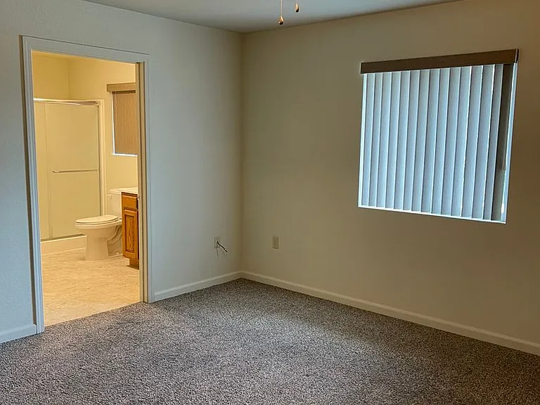 5463 Deschutes Rd — Photo 22