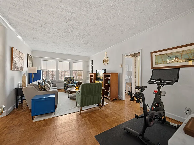 3901 Cathedral Ave NW #209 — Photo 3