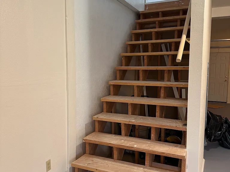 2215 Water Ave NE — Photo 10
