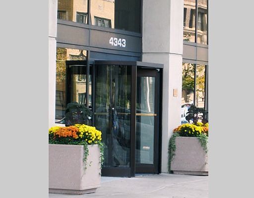 2nd image of 4343 N Clarendon Ave APT 1303