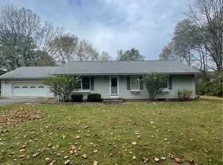 126 Collins Dr, Oneonta, NY 13820