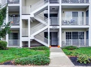 43 Amethyst Way #1412, Franklin Park, NJ