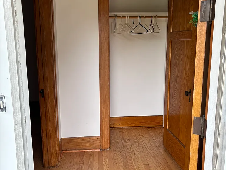 1238 Monroe Ave — Photo 18