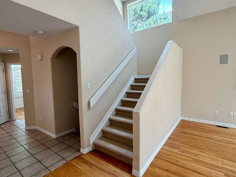 1011 S Valentia St #104 — Photo 12