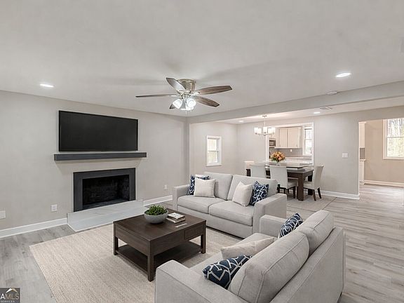 4th image of 616B Inman Rd