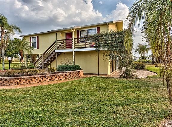 3rd image of 12301 Isabella Dr