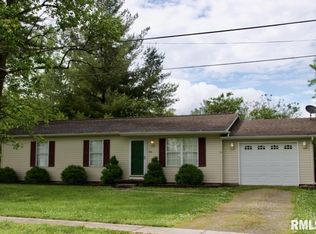 920 E Park St, Du Quoin, IL 62832