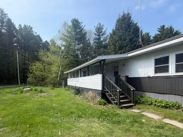 104 Ellisville Rd, Leeds And The Thousand Islands, ON K0H 2N0
