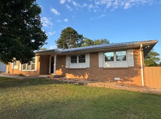 1017 Primrose Dr, Greenbrier, TN 37073